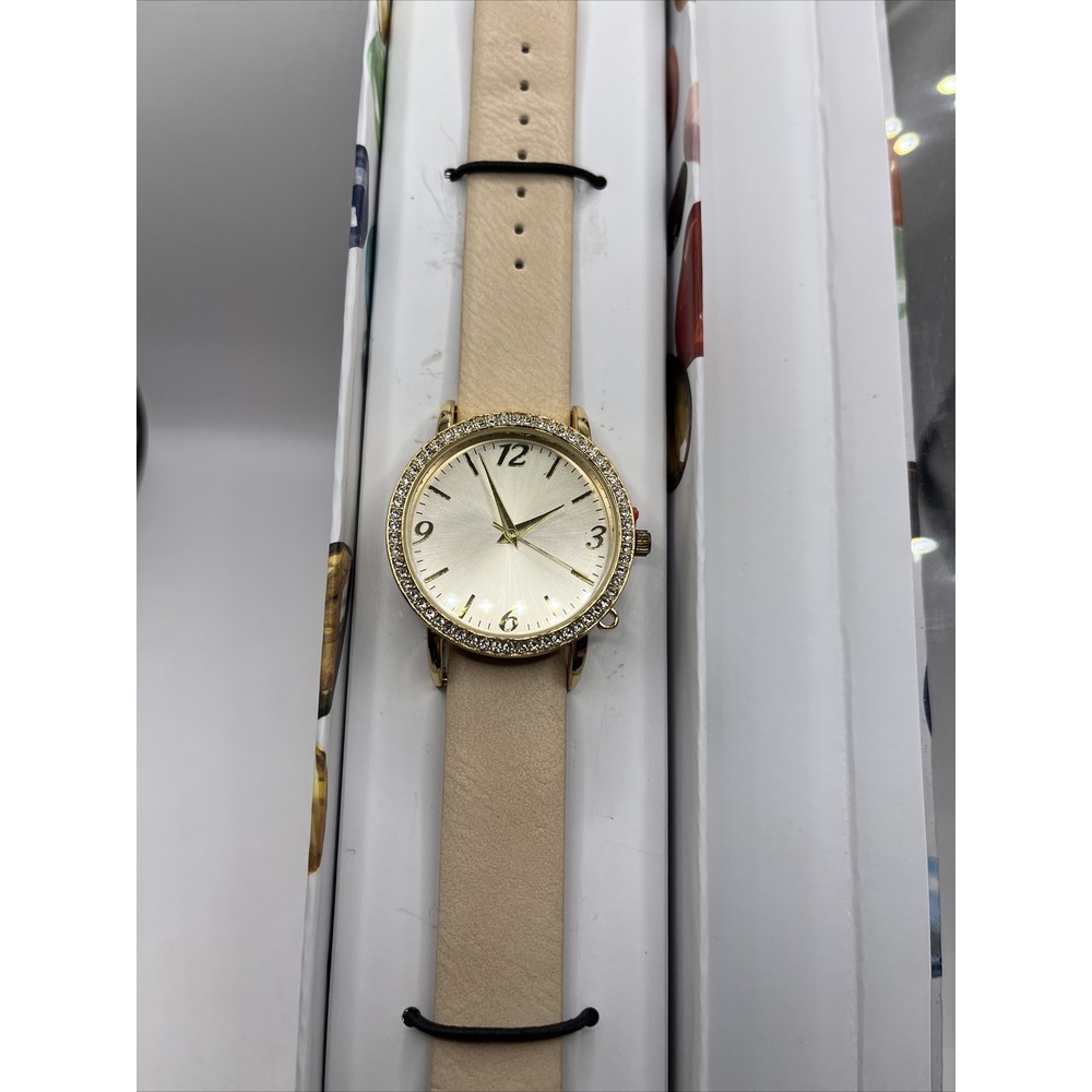 Create Your Style With Swarovski Women's Quartz Watch Beige Strap Gold- Working - Picture 1 of 4